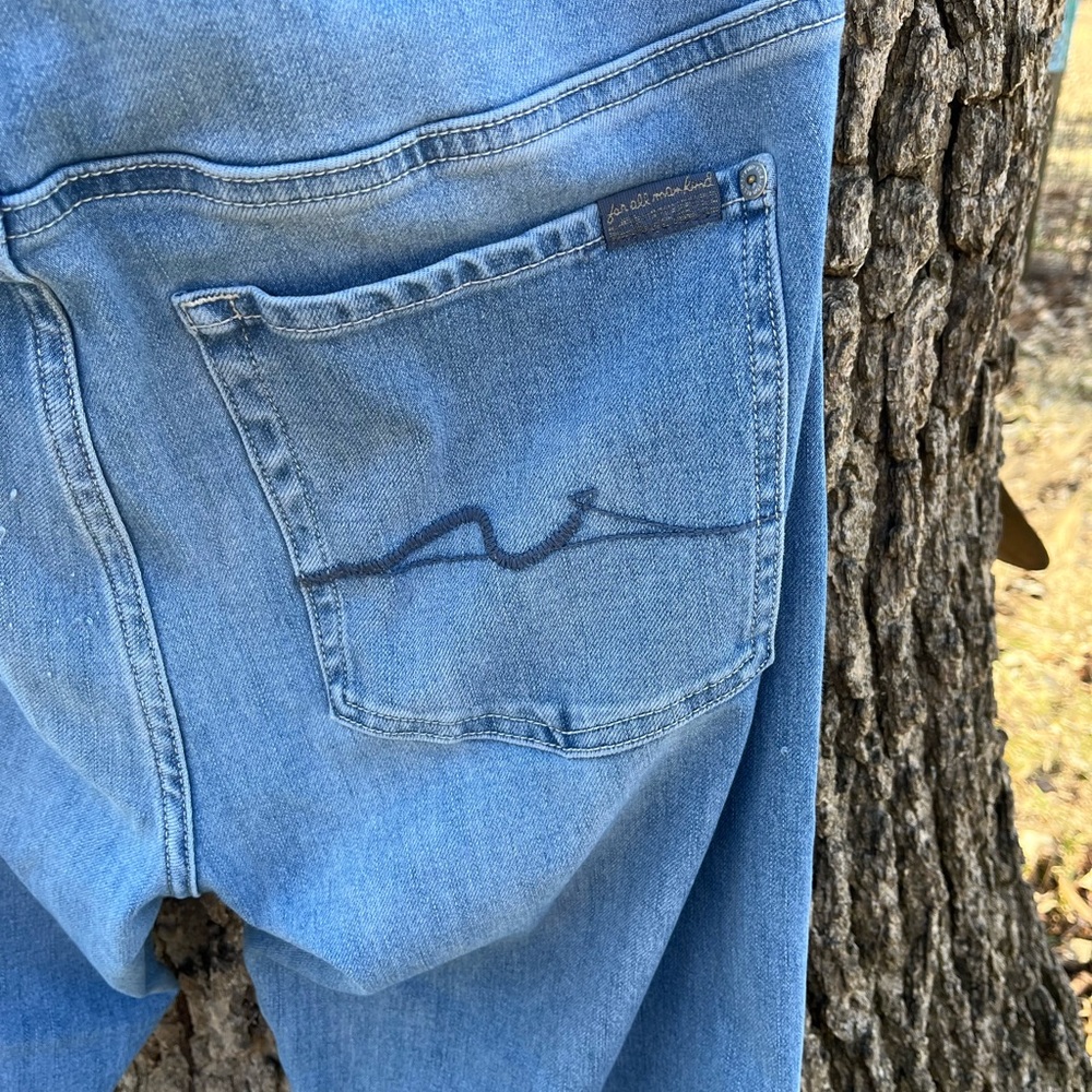 ⭐️7 For All Mankind Kimmie Boot Cut Jean in size 33